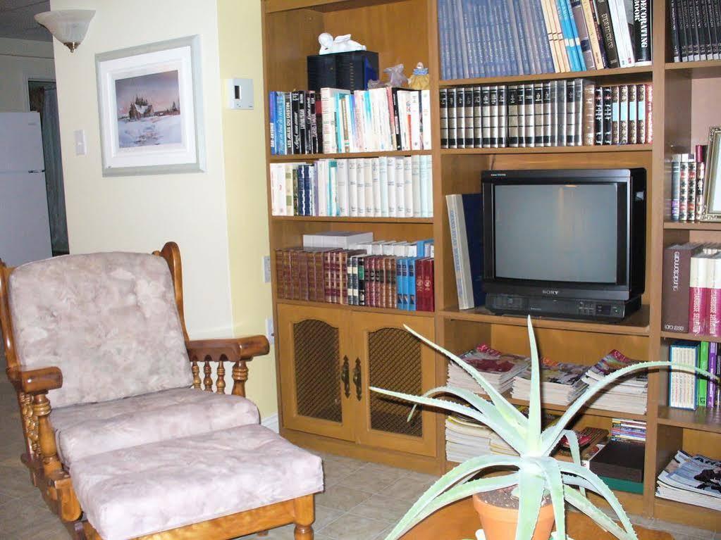 Gite Parfum De Mer Bed And Breakfast Pabos Exterior photo